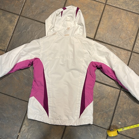 Columbia Women's Ski Jacket - Picture 7 of 8
